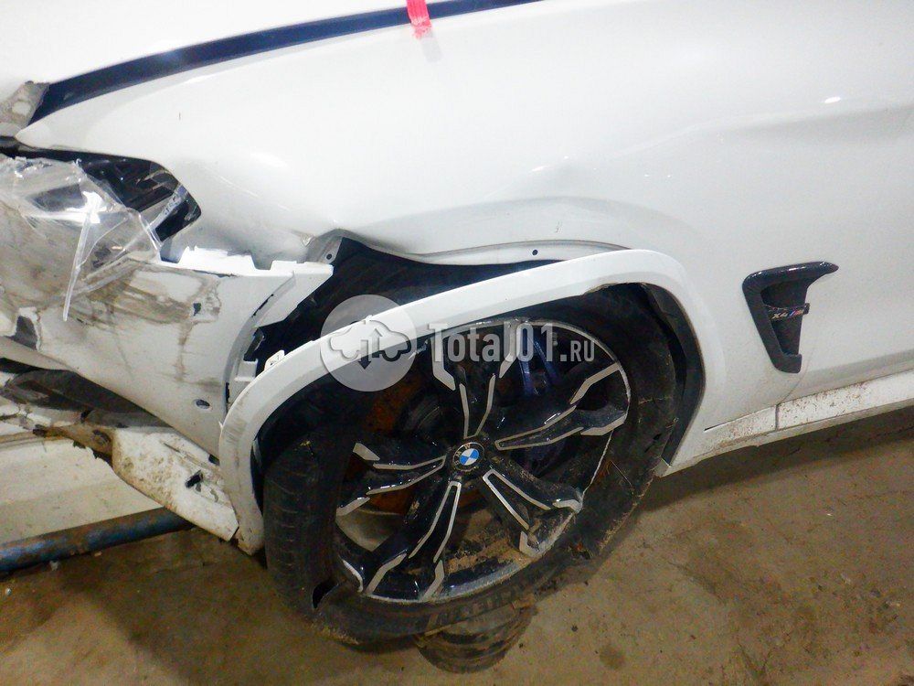 Фото BMW X4 178