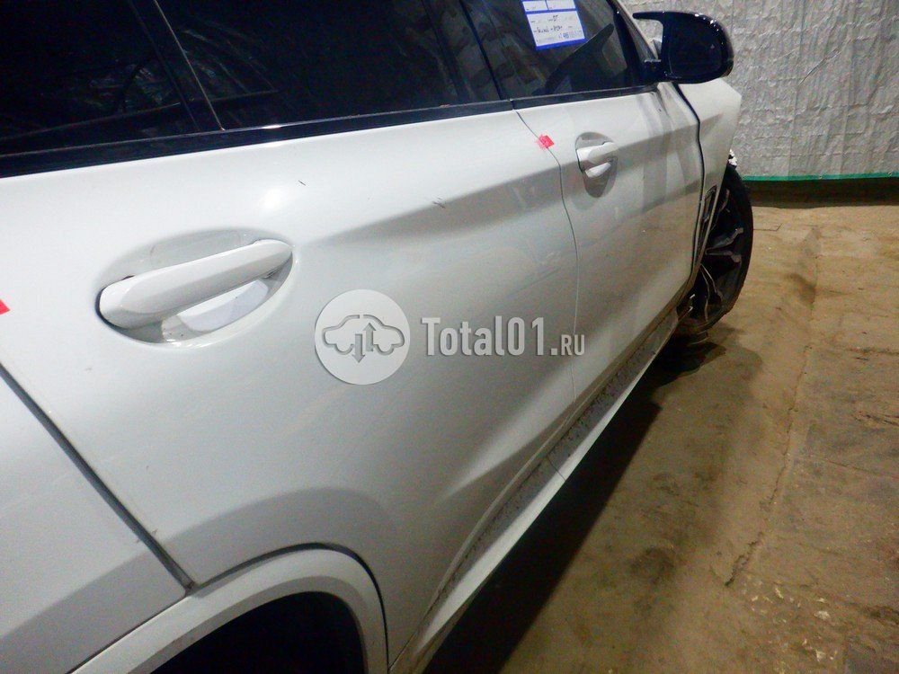 Фото BMW X4 220