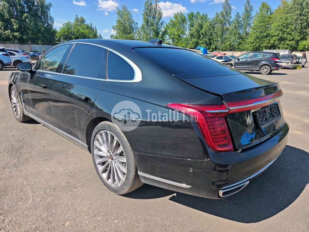 Фото Hongqi H9 2