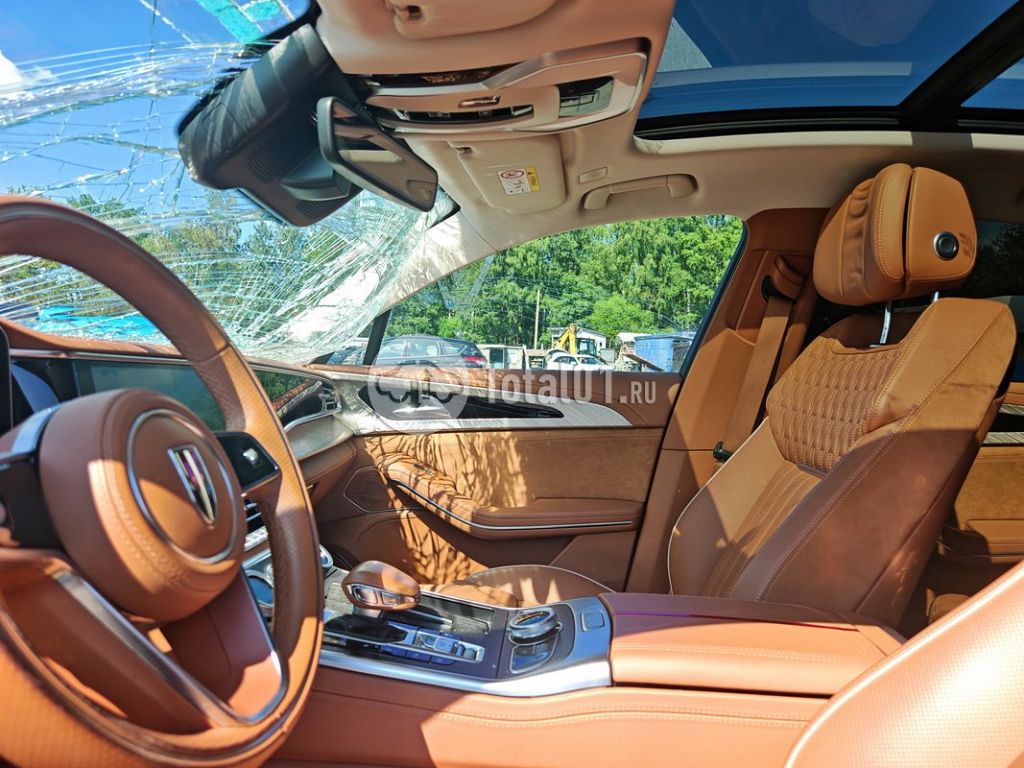 Фото Hongqi H9 98