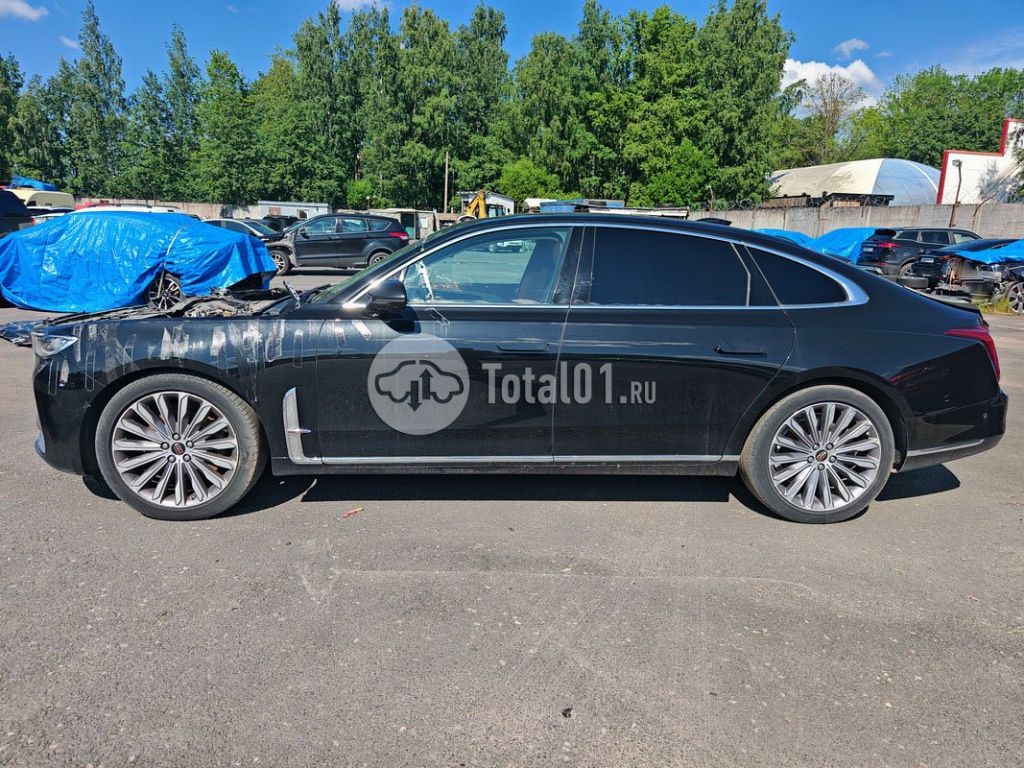 Фото Hongqi H9 138