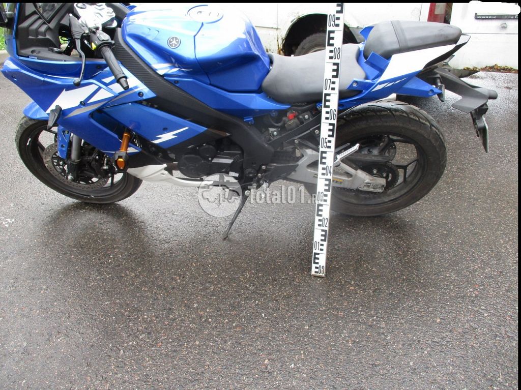 Фото Yamaha YZF-R6 10