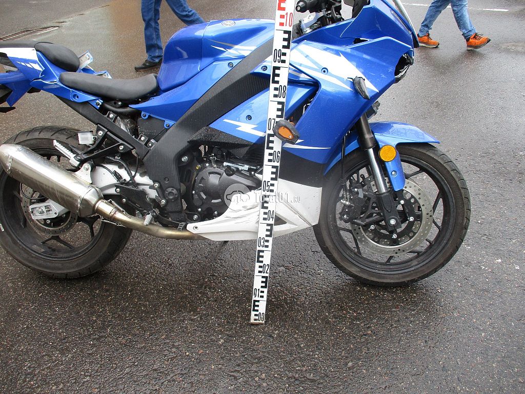 Фото Yamaha YZF-R6 16