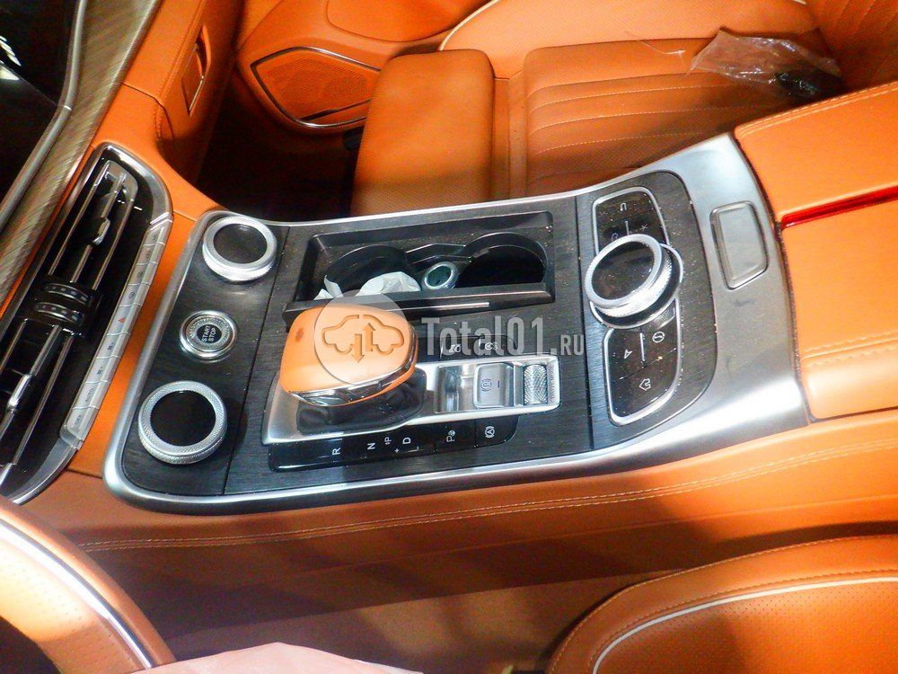 Фото Hongqi H9 48