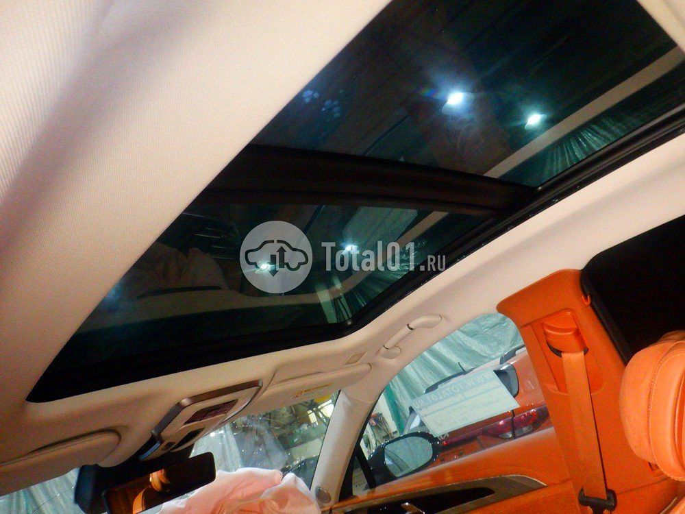 Фото Hongqi H9 66