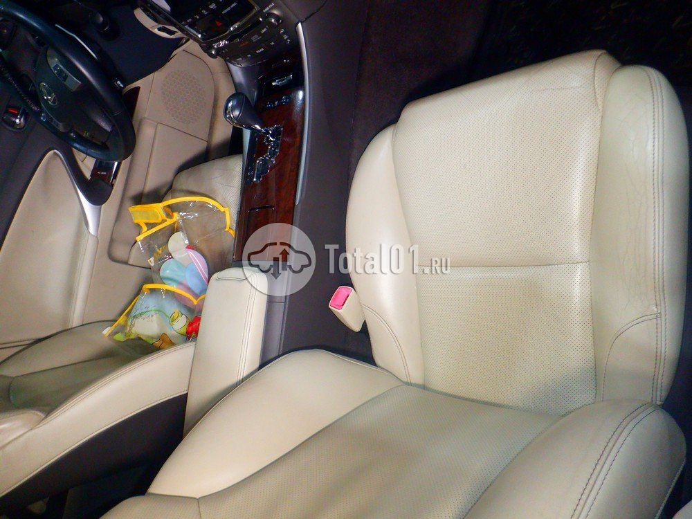 Фото Lexus IS 104