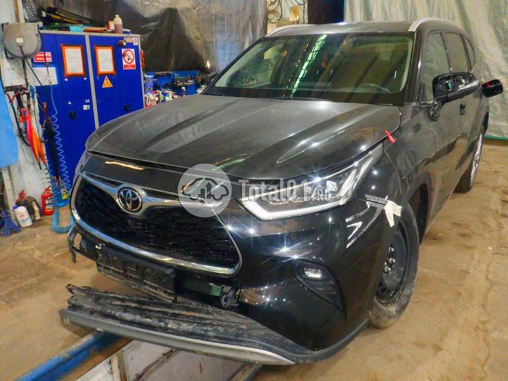 Фото Toyota Highlander 2