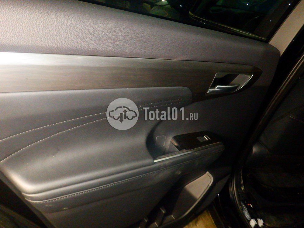 Фото Toyota Highlander 64