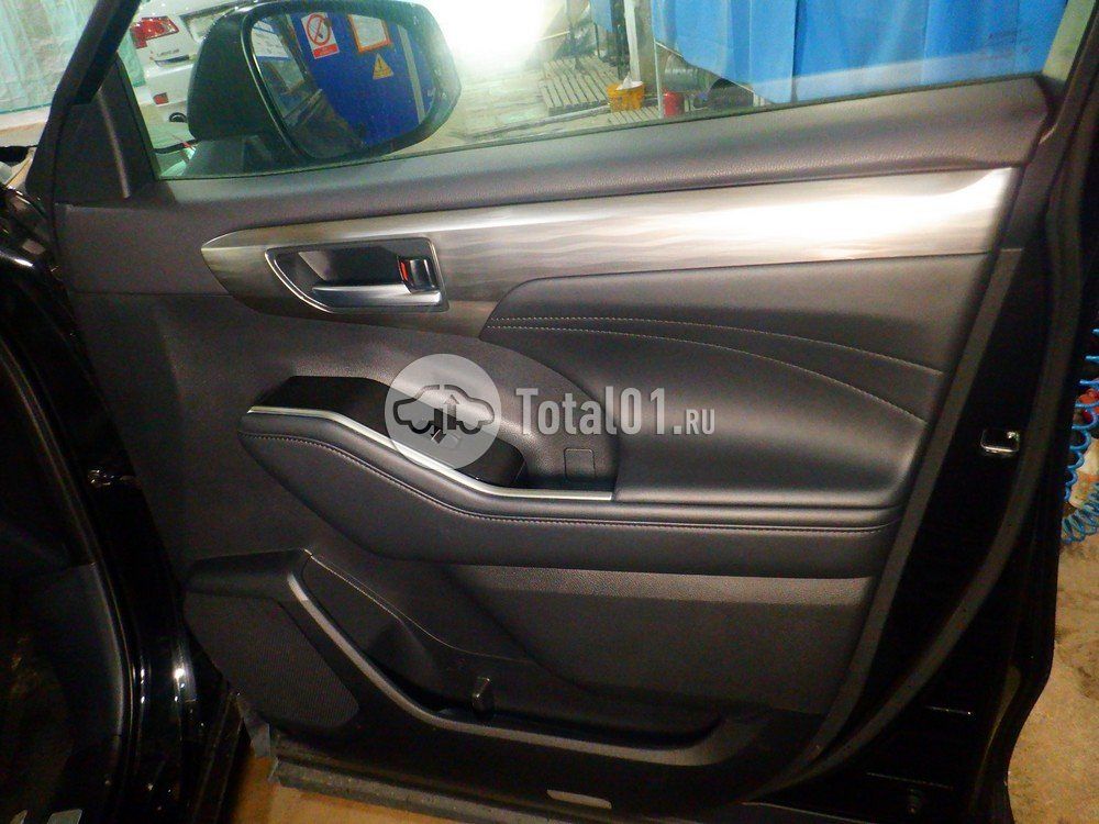 Фото Toyota Highlander 120