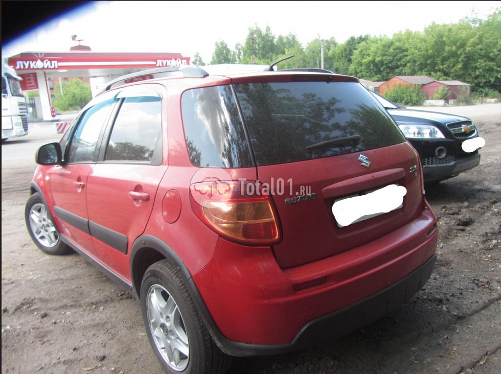 Фото Suzuki SX4 6