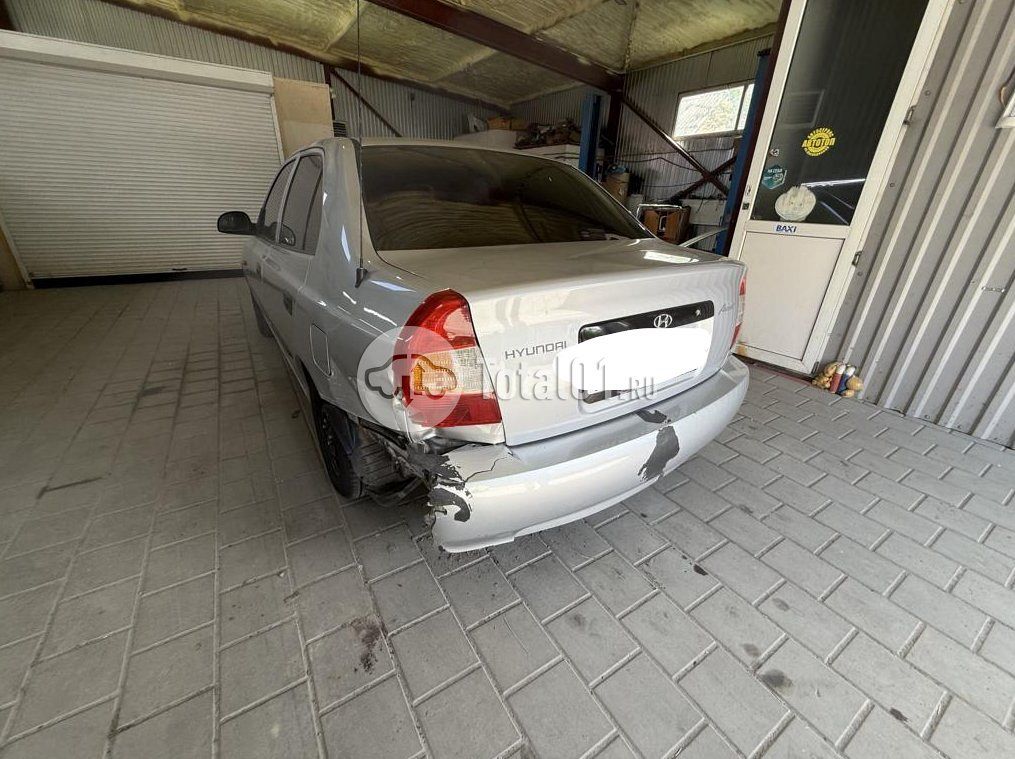 Фото Hyundai Accent 8