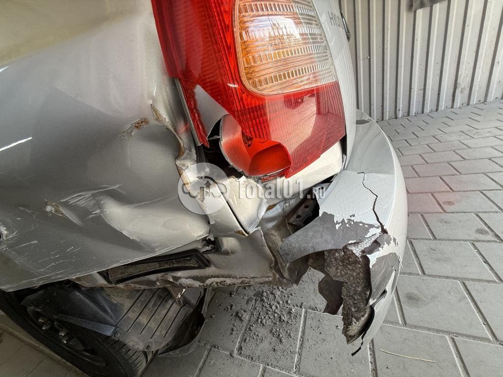 Фото Hyundai Accent 18