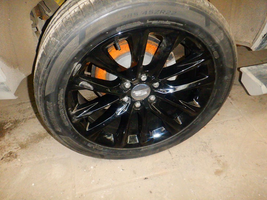 Фото Cadillac Escalade 12