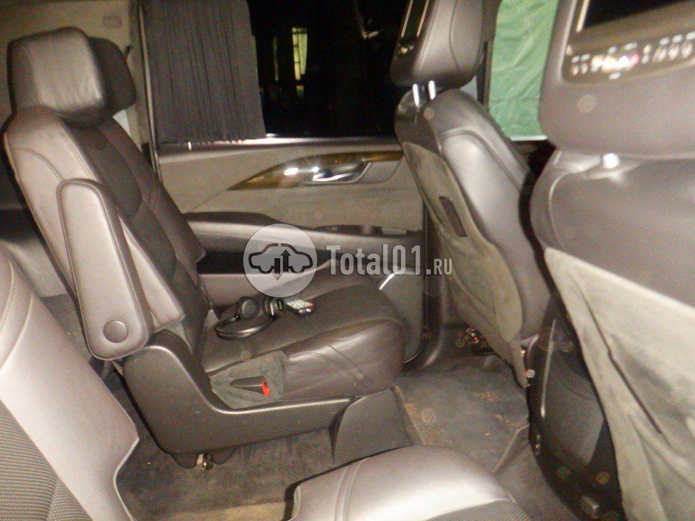 Фото Cadillac Escalade 100