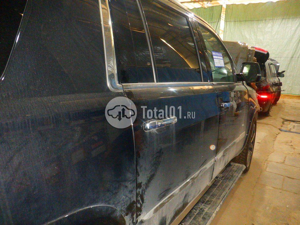 Фото Cadillac Escalade 210