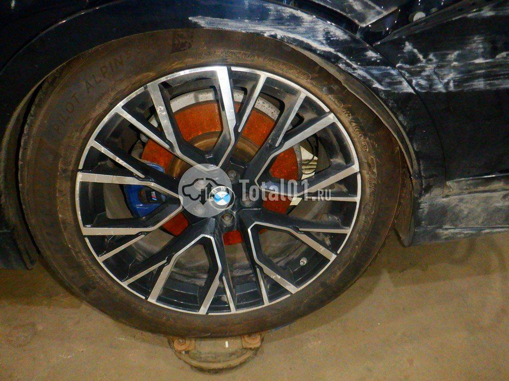 Фото BMW X7 26
