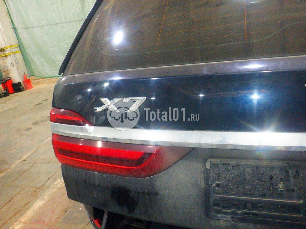 Фото BMW X7 184