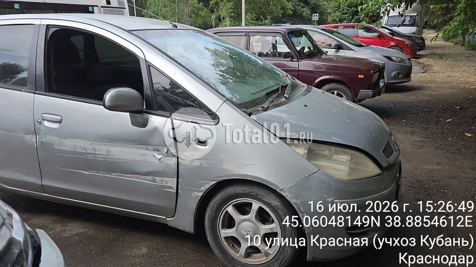 Фото Mitsubishi Colt 6