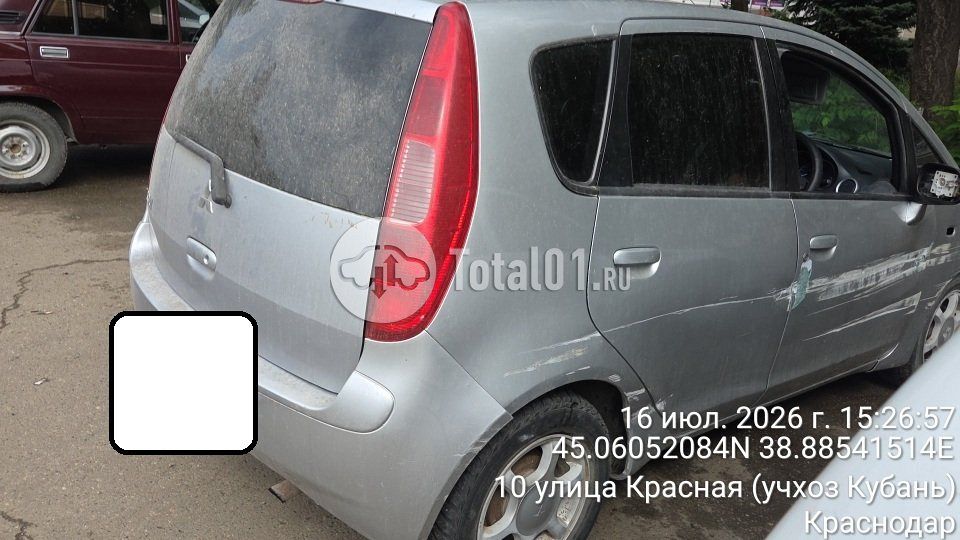 Фото Mitsubishi Colt 8