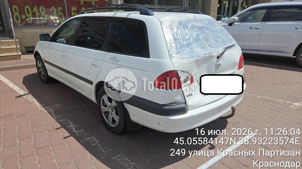 Фото Toyota Avensis 4