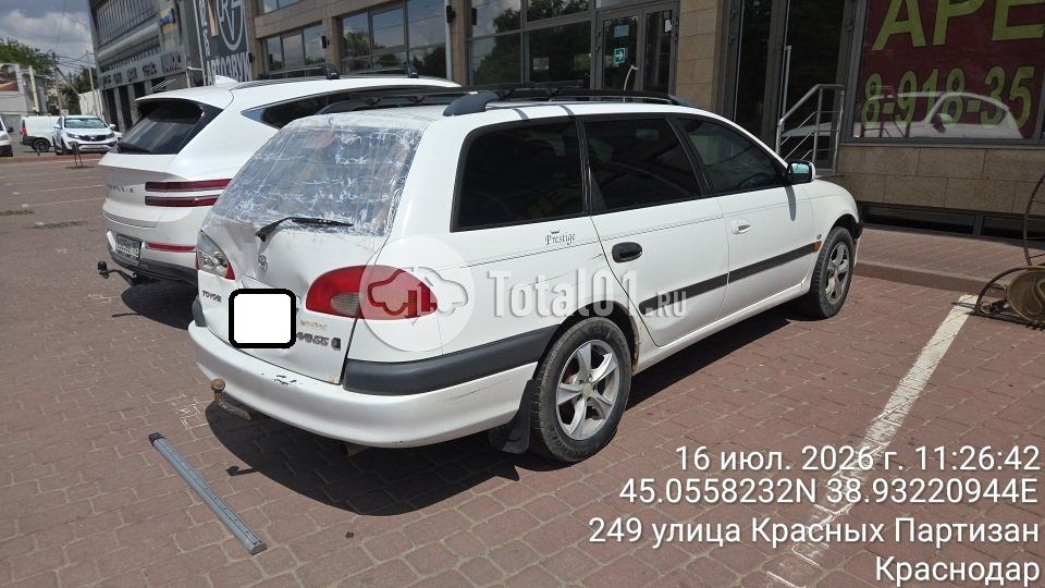 Фото Toyota Avensis 18