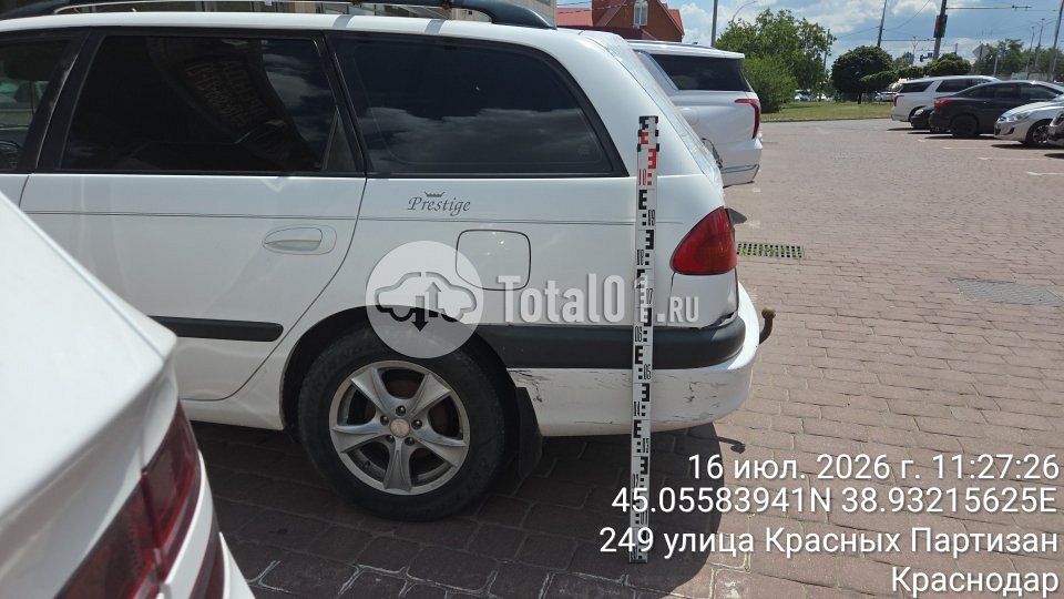 Фото Toyota Avensis 22