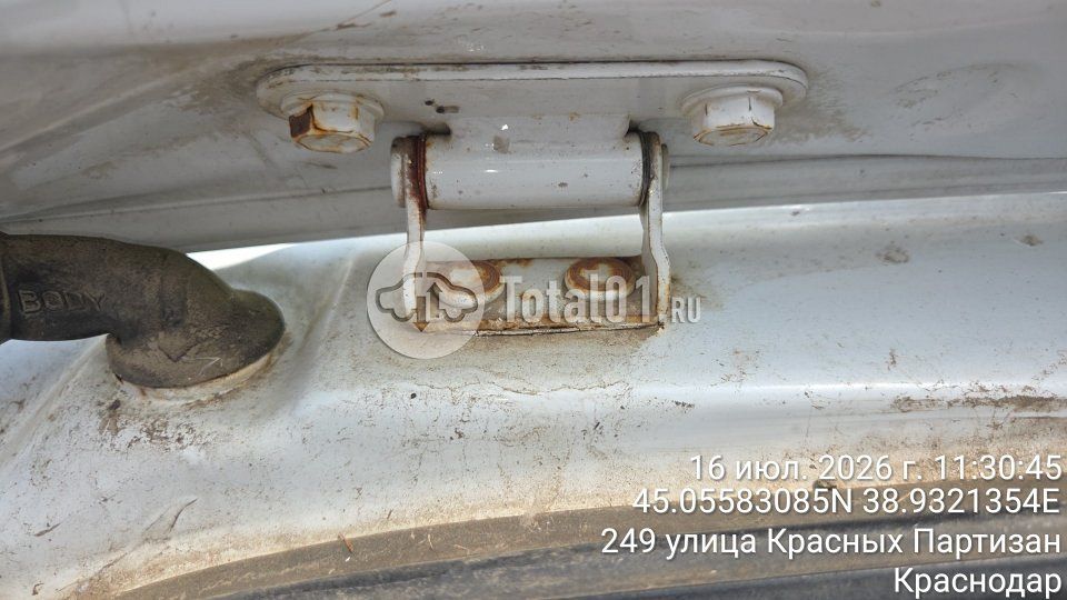 Фото Toyota Avensis 32