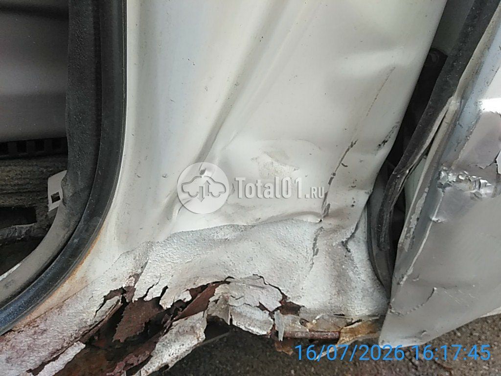 Фото Nissan Serena 34