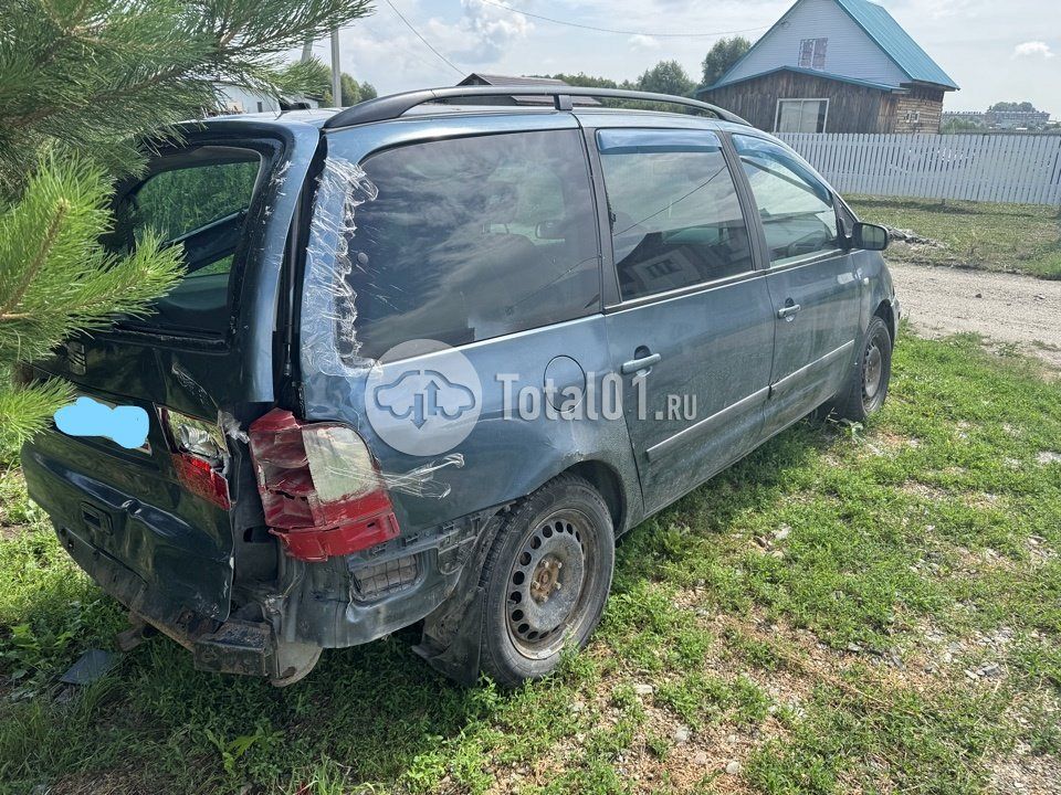 Фото Volkswagen Sharan 74