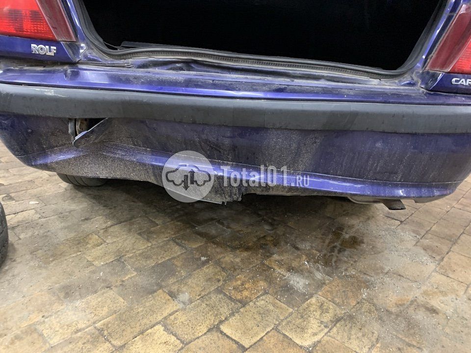 Фото Mitsubishi Carisma 32