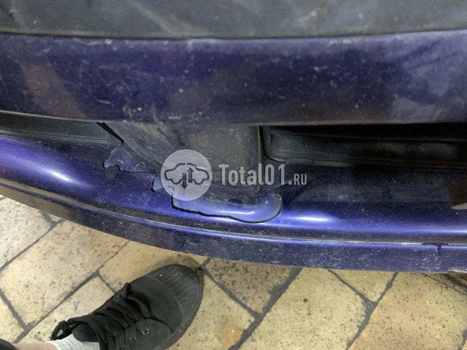 Фото Mitsubishi Carisma 38