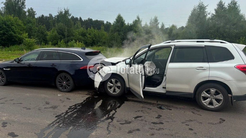 Фото Subaru Forester 4