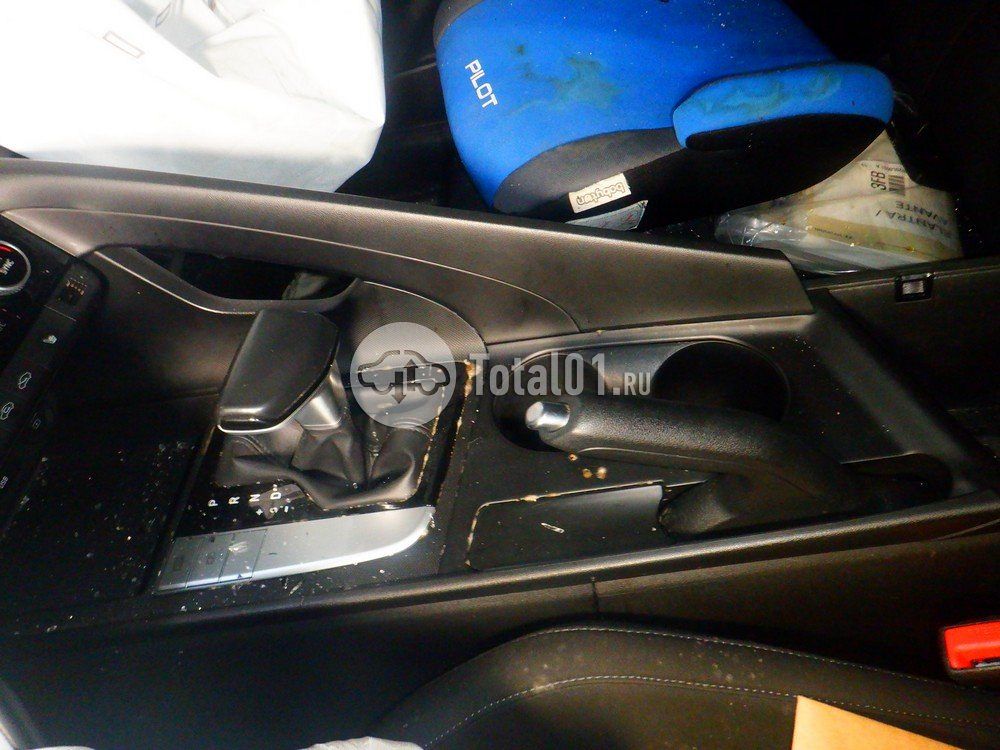 Фото Hyundai Elantra 52