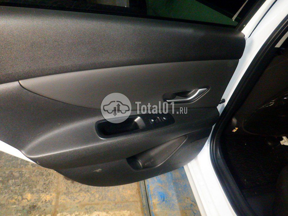 Фото Hyundai Elantra 60