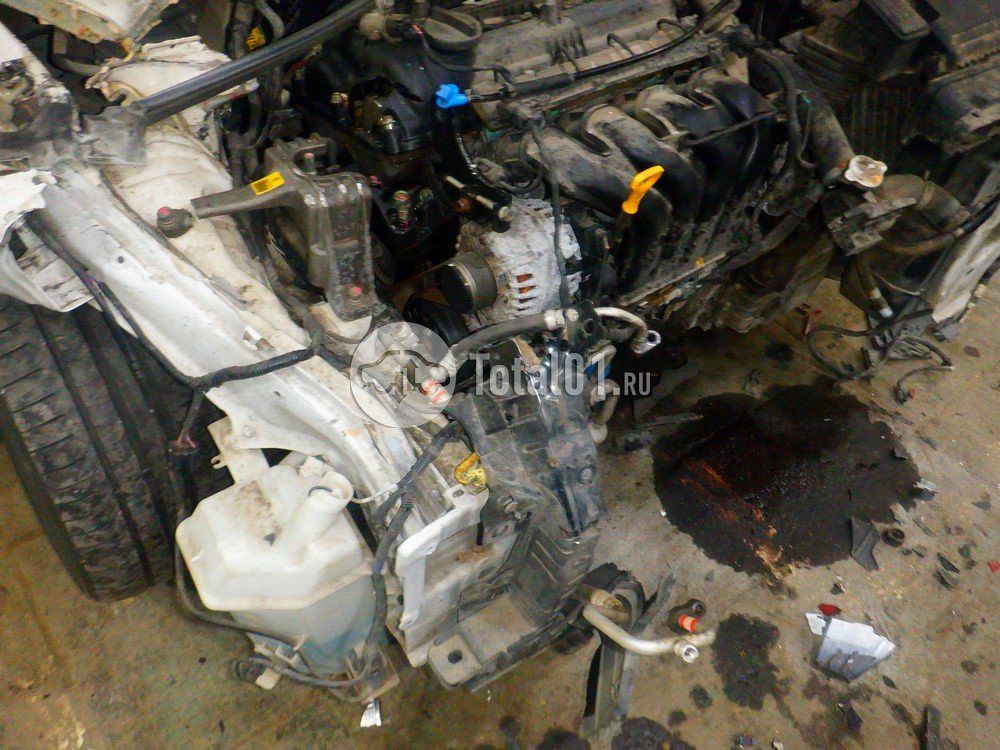 Фото Hyundai Elantra 132