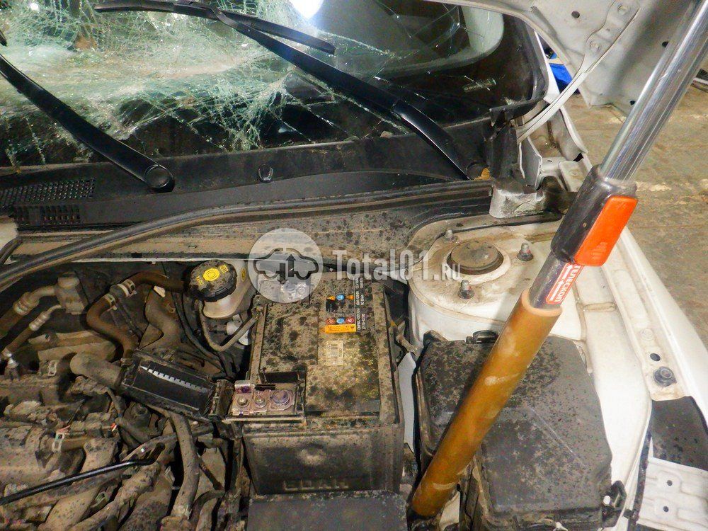Фото Hyundai Elantra 150