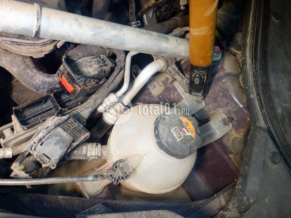 Фото Genesis GV70 186