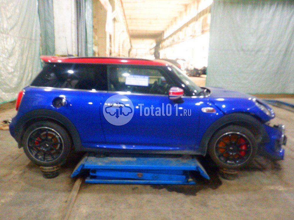 Фото MINI John Cooper Works 14