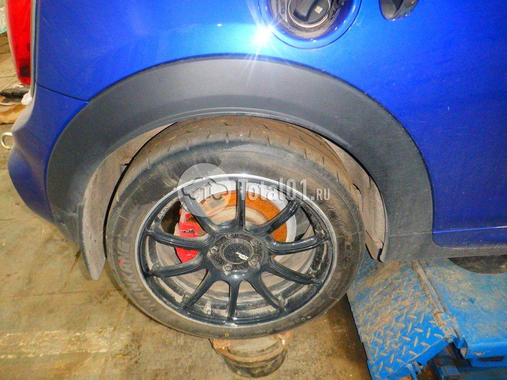 Фото MINI John Cooper Works 24