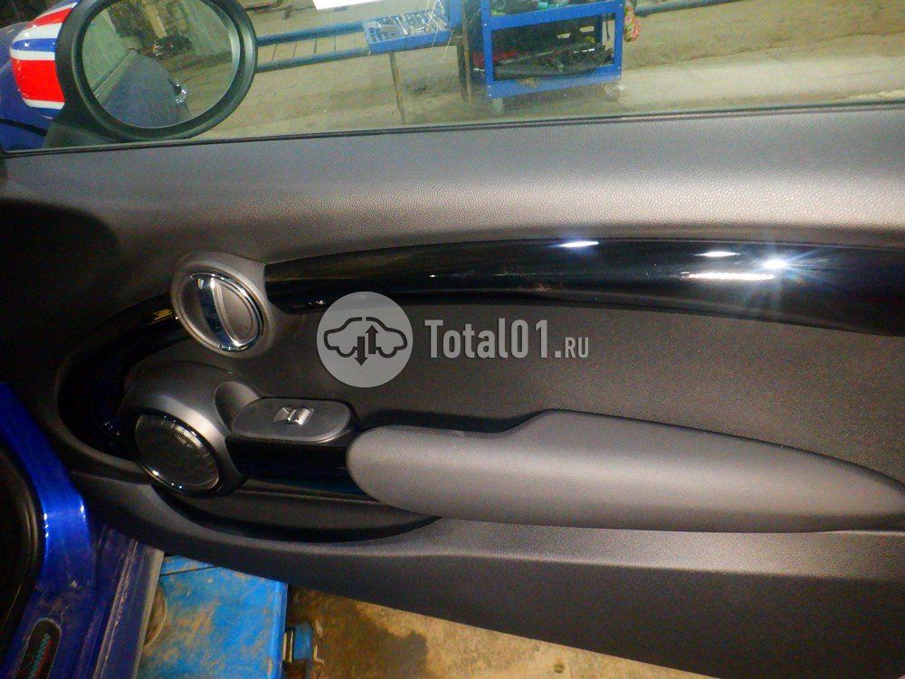 Фото MINI John Cooper Works 76
