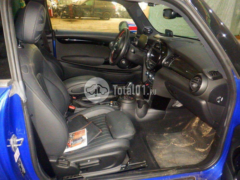 Фото MINI John Cooper Works 78