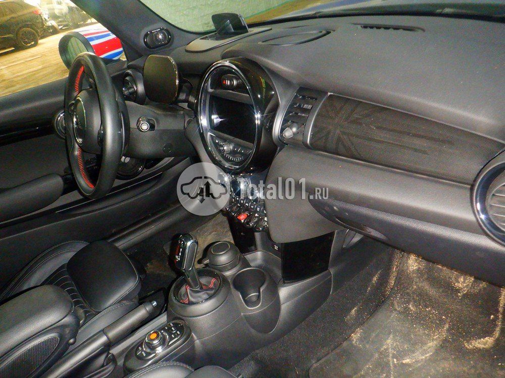 Фото MINI John Cooper Works 84