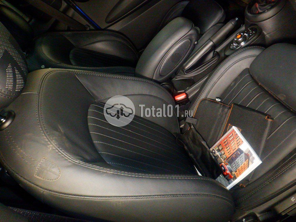 Фото MINI John Cooper Works 86