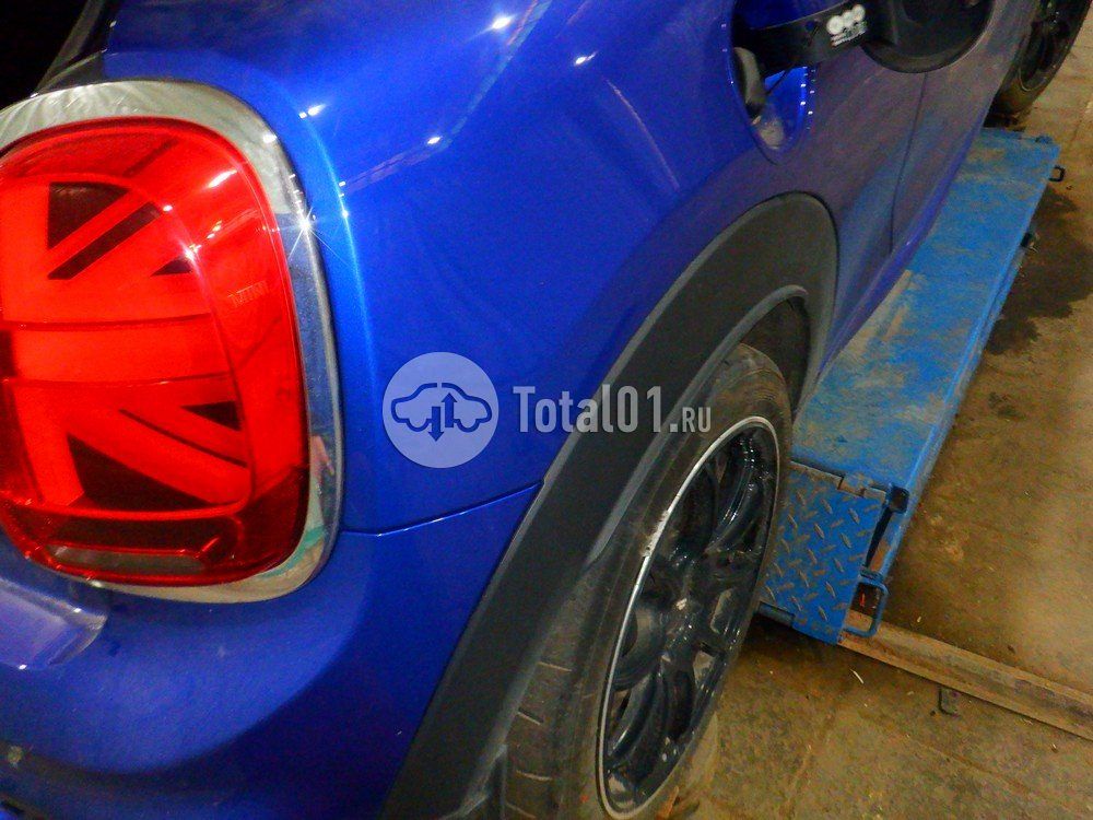 Фото MINI John Cooper Works 150