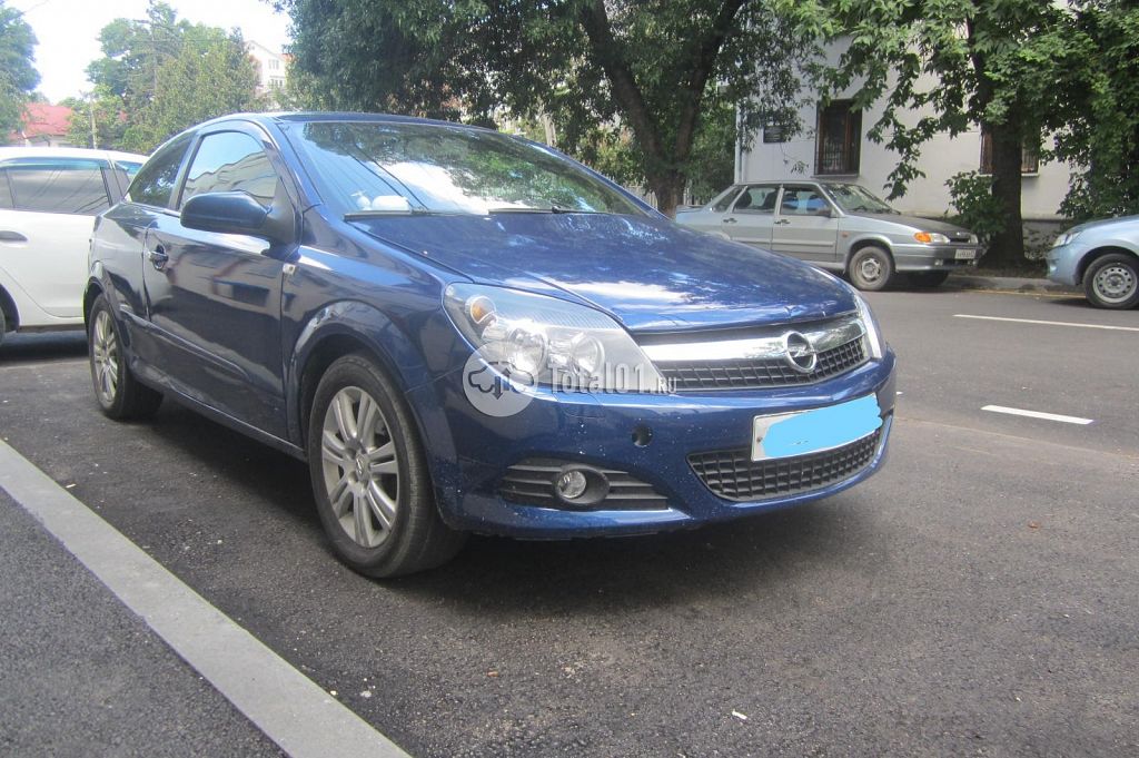 Фото Opel Astra GTC 82