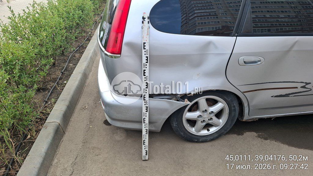Фото Honda Stream 6