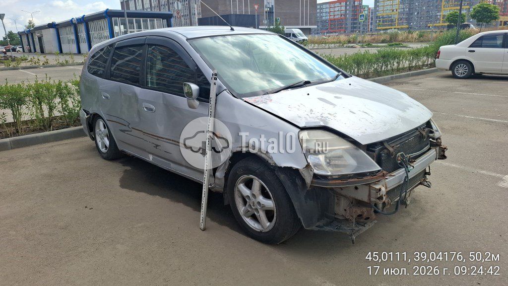 Фото Honda Stream 34