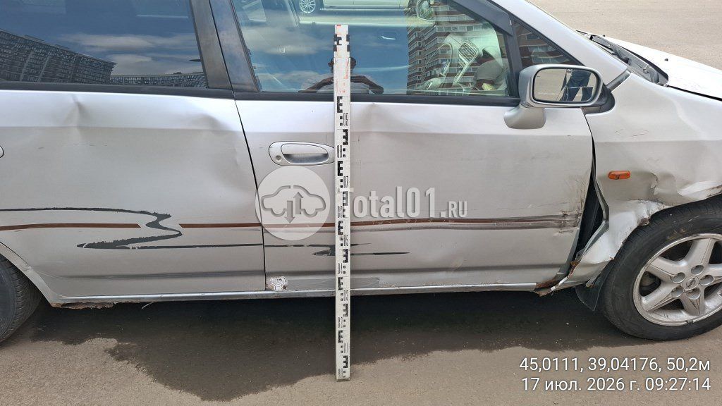 Фото Honda Stream 52