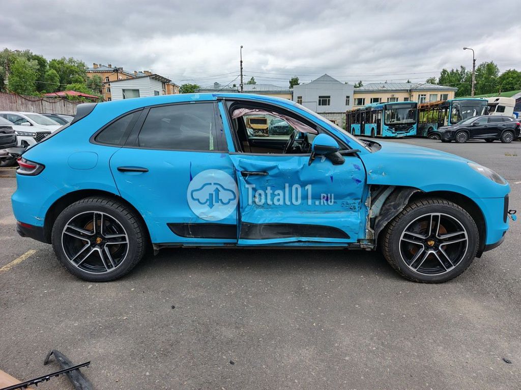 Фото Porsche Macan 46