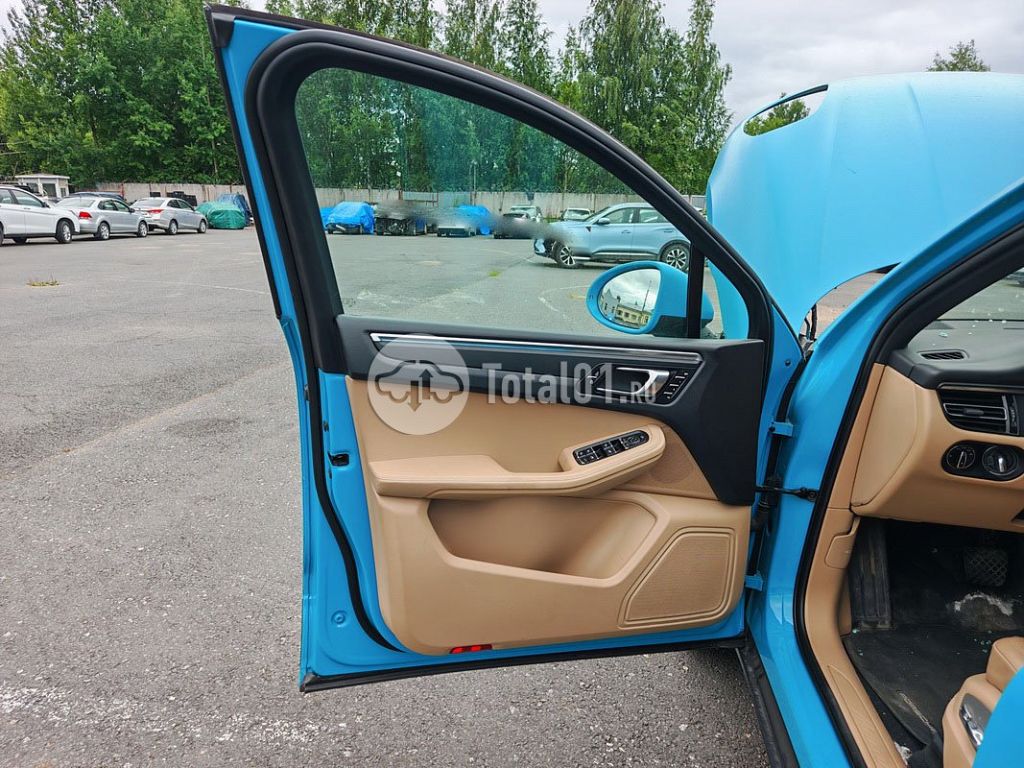 Фото Porsche Macan 66